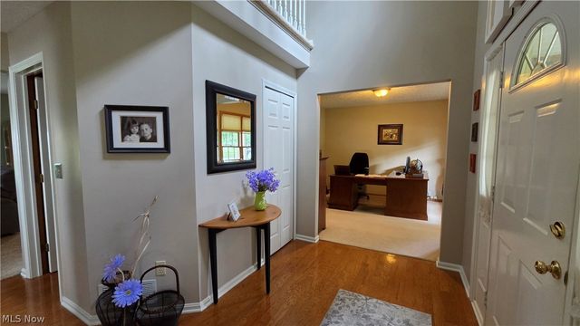 19694 Summer Place Drive, Strongsville, OH 44136