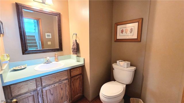 19694 Summer Place Drive, Strongsville, OH 44136