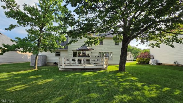 19694 Summer Place Drive, Strongsville, OH 44136