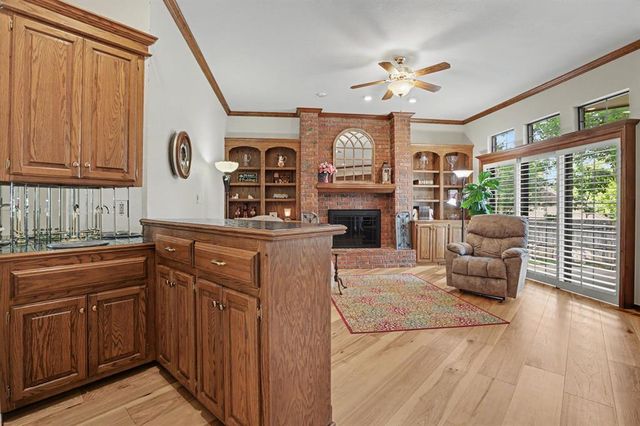 2417 Ashecroft Circle, Edmond, OK 73034