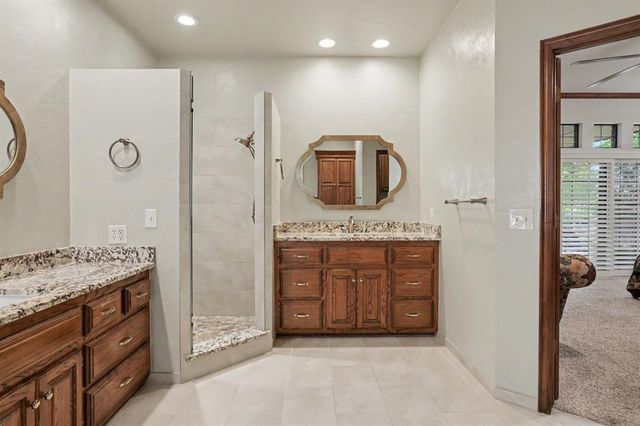 2417 Ashecroft Circle, Edmond, OK 73034