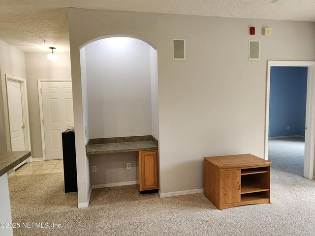 8601 BEACH Boulevard 310, Jacksonville, FL 32216