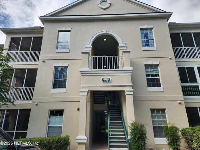 8601 BEACH Boulevard 310, Jacksonville, FL 32216