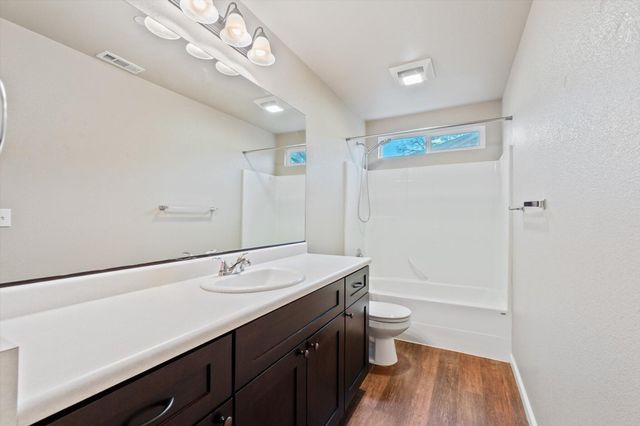 3535 Cazadero Way, Anderson, CA 96007