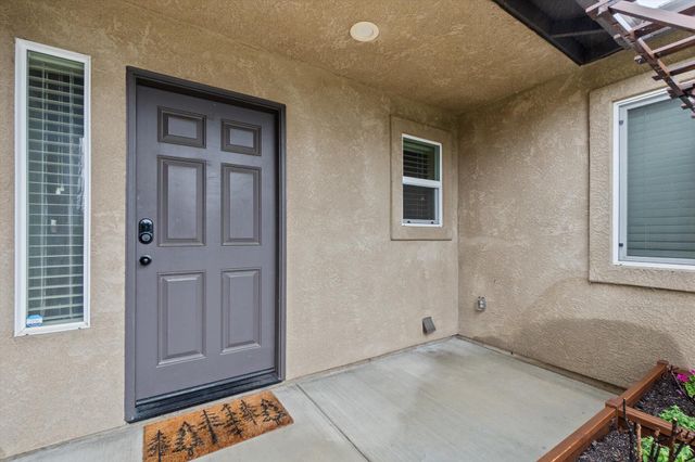 3535 Cazadero Way, Anderson, CA 96007