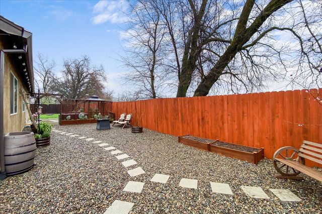 3535 Cazadero Way, Anderson, CA 96007