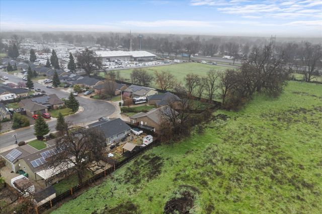 3535 Cazadero Way, Anderson, CA 96007