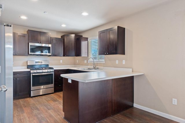 3535 Cazadero Way, Anderson, CA 96007