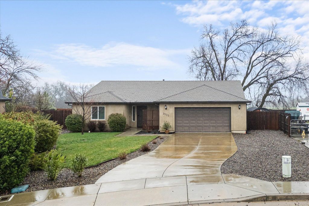 3535 Cazadero Way, Anderson, CA 96007