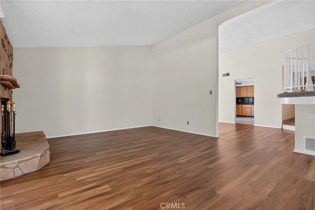 1724 Hilliard Avenue, Simi Valley, CA 93063