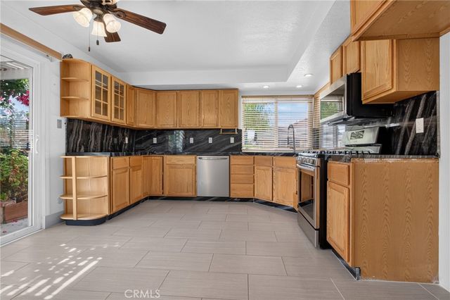 1724 Hilliard Avenue, Simi Valley, CA 93063