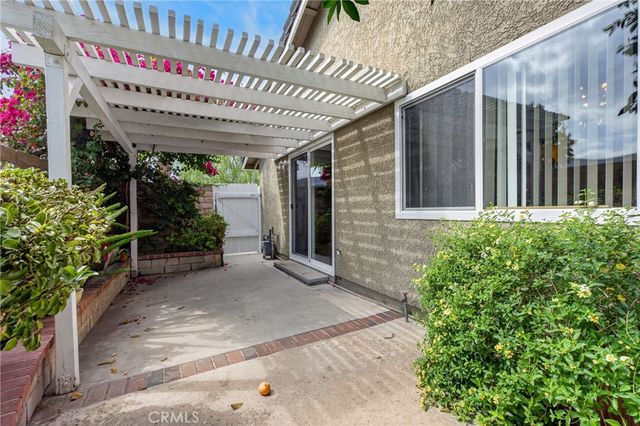 1724 Hilliard Avenue, Simi Valley, CA 93063