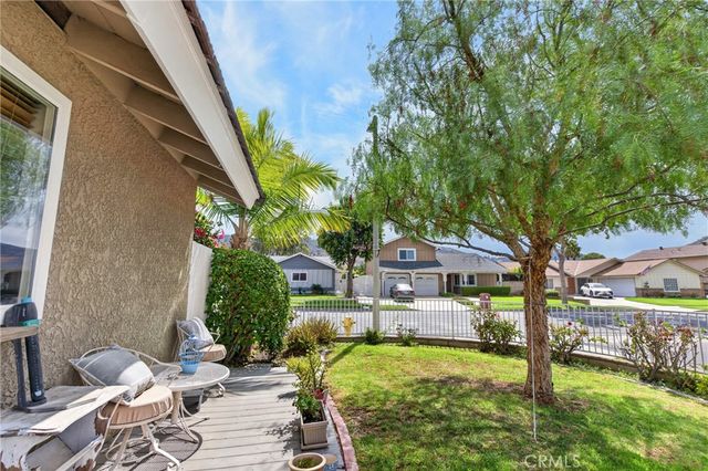 1724 Hilliard Avenue, Simi Valley, CA 93063