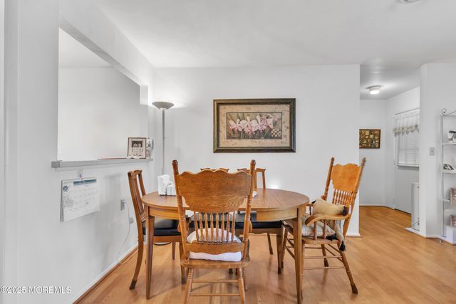 32C Yorkshire Court, Manchester, NJ 08759