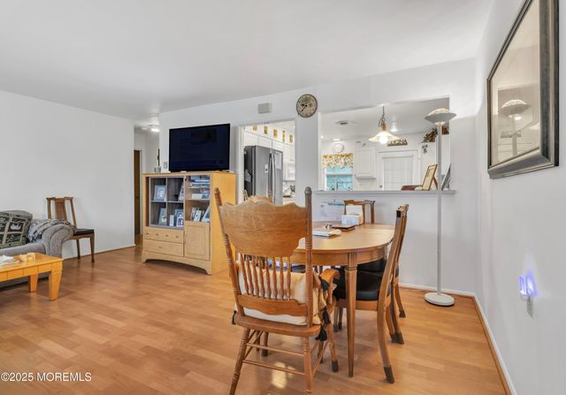 32C Yorkshire Court, Manchester, NJ 08759