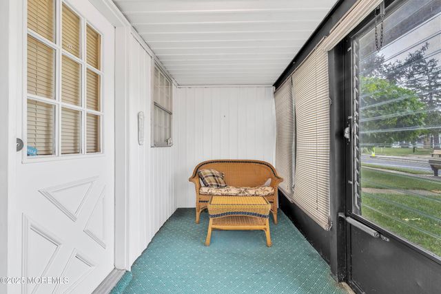 32C Yorkshire Court, Manchester, NJ 08759