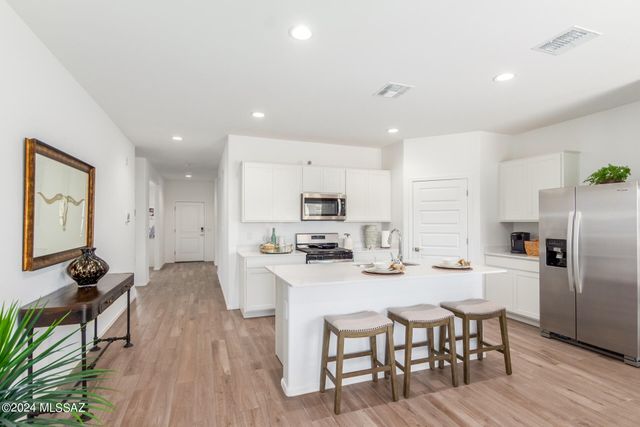 9343 W Wild Spring Drive, Marana, AZ 85653