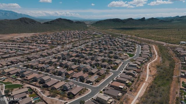 9343 W Wild Spring Drive, Marana, AZ 85653