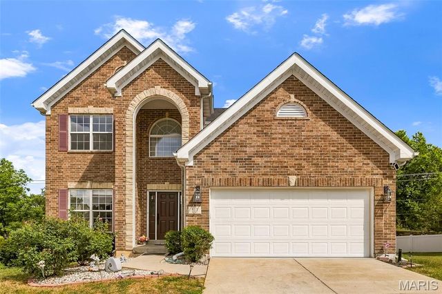 10 Ashbury Crossing Court, Florissant, MO 63034