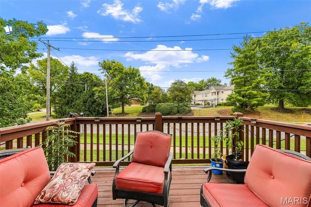10 Ashbury Crossing Court, Florissant, MO 63034
