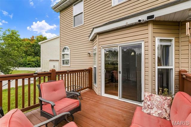 10 Ashbury Crossing Court, Florissant, MO 63034