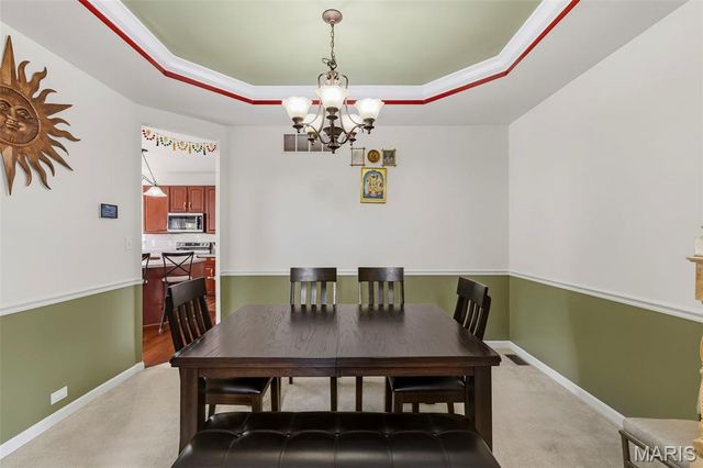 10 Ashbury Crossing Court, Florissant, MO 63034