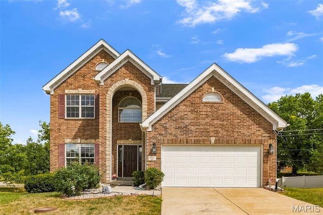 10 Ashbury Crossing Court, Florissant, MO 63034