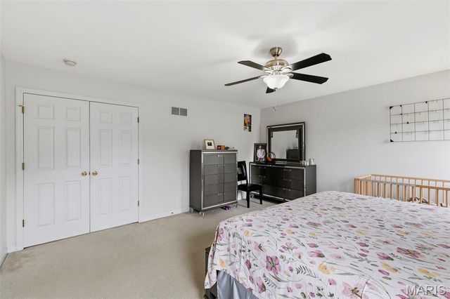10 Ashbury Crossing Court, Florissant, MO 63034