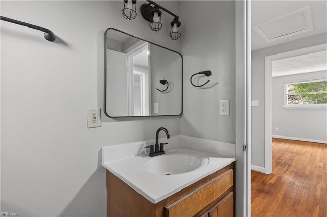 505 Edinburgh PL, Virginia Beach, VA 23452