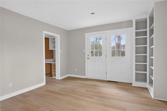 505 Edinburgh PL, Virginia Beach, VA 23452