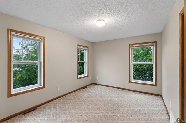 2321 Lyndale Avenue N, Minneapolis, MN 55411