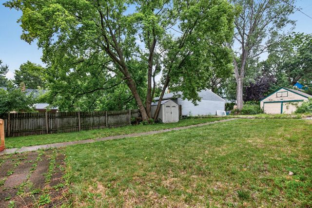 2321 Lyndale Avenue N, Minneapolis, MN 55411