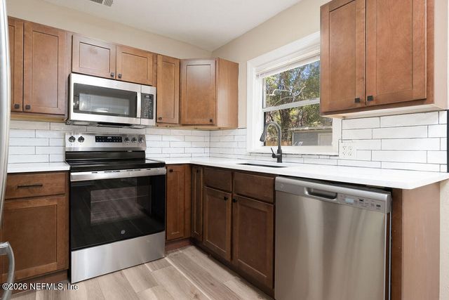 9621 RONNIE Street, Jacksonville, FL 32208