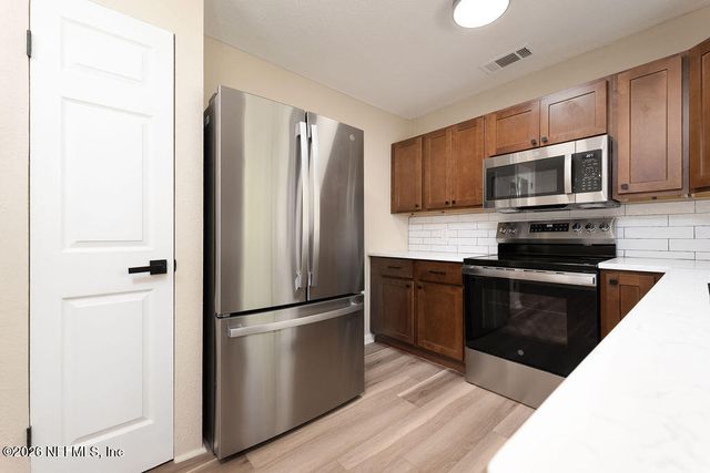 9621 RONNIE Street, Jacksonville, FL 32208