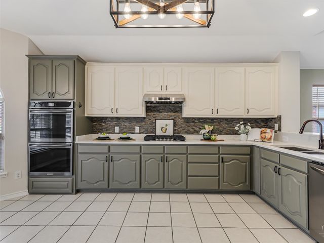 15828 Wyoming Drive, Frisco, TX 75035