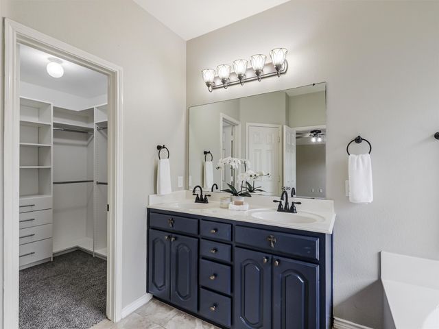 15828 Wyoming Drive, Frisco, TX 75035