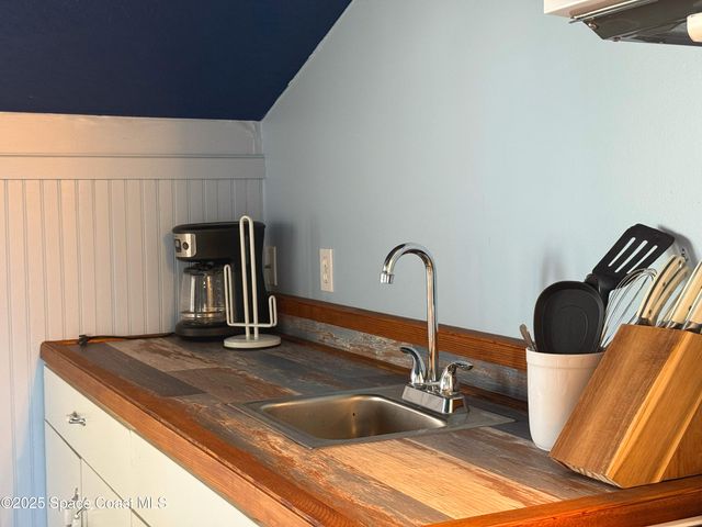 973 N Harbor City Boulevard, Melbourne, FL 32935