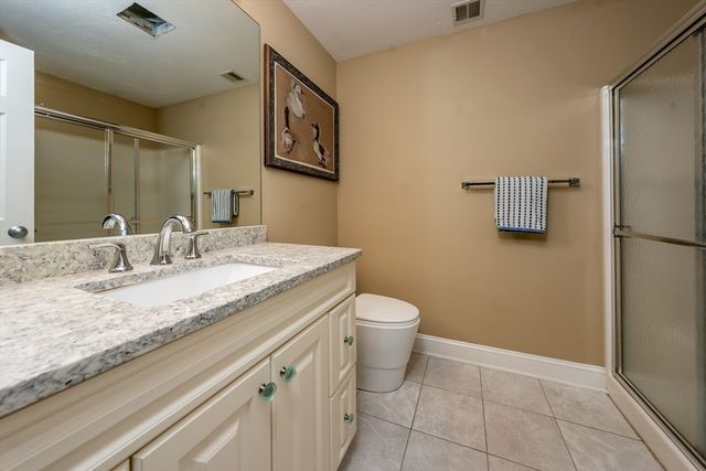 42 Oak Glen 42, Yarmouth, MA 02675