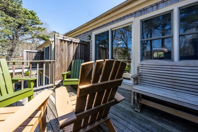 42 Oak Glen 42, Yarmouth, MA 02675