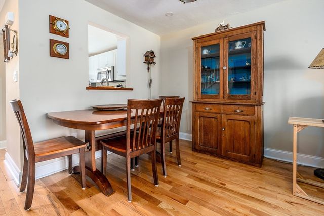 42 Oak Glen 42, Yarmouth, MA 02675