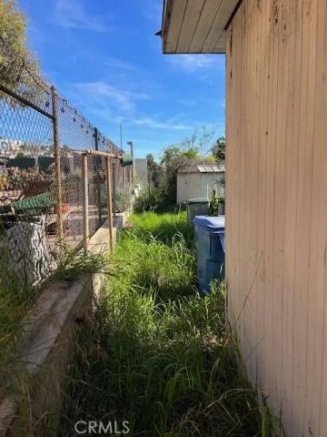 714 E Kensington Road, Los Angeles, CA 90026