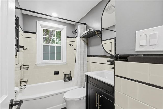 8 Wheelock Road, Wayland, MA 01778