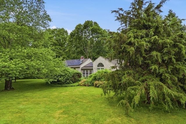 8 Wheelock Road, Wayland, MA 01778