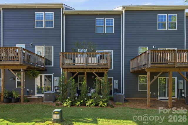 4014 Edenborn Lane, Charlotte, NC 28208