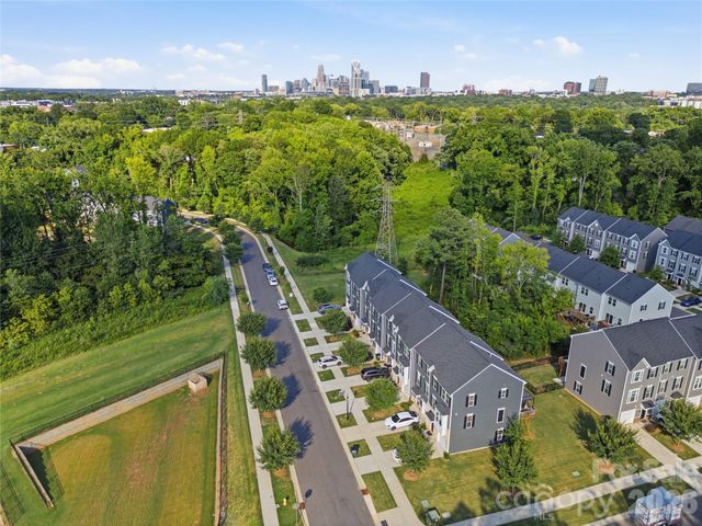 4014 Edenborn Lane, Charlotte, NC 28208