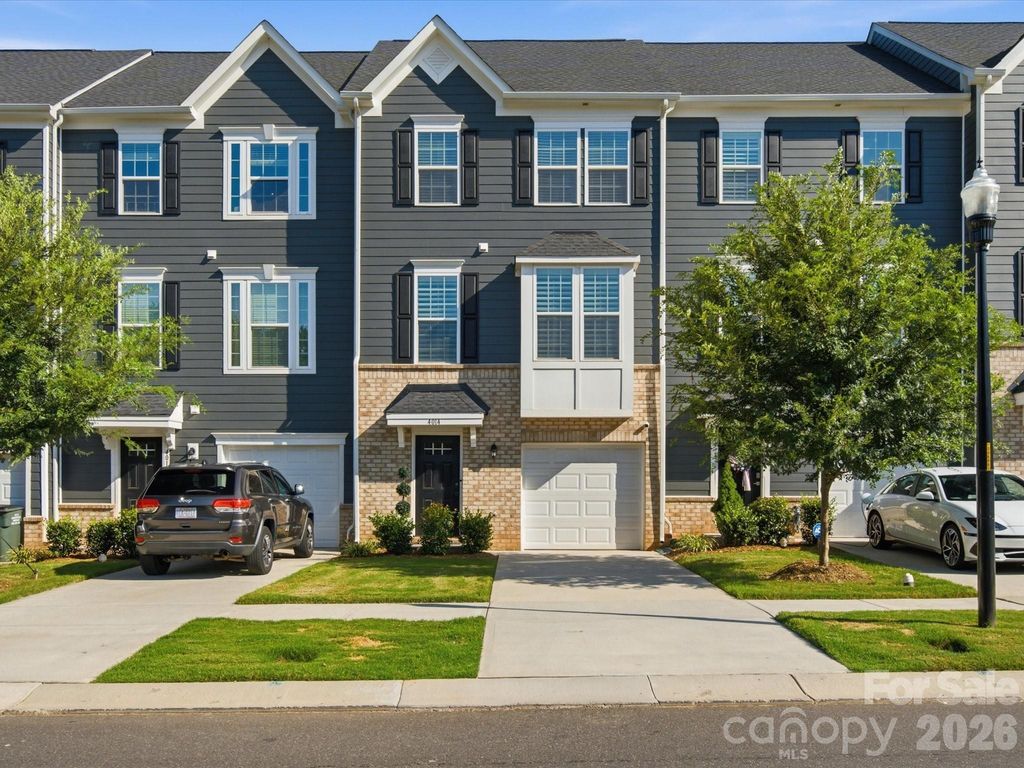 4014 Edenborn Lane, Charlotte, NC 28208