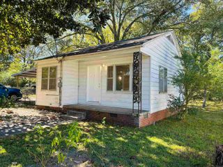 630 Hoover Street, Malvern, AR 72104