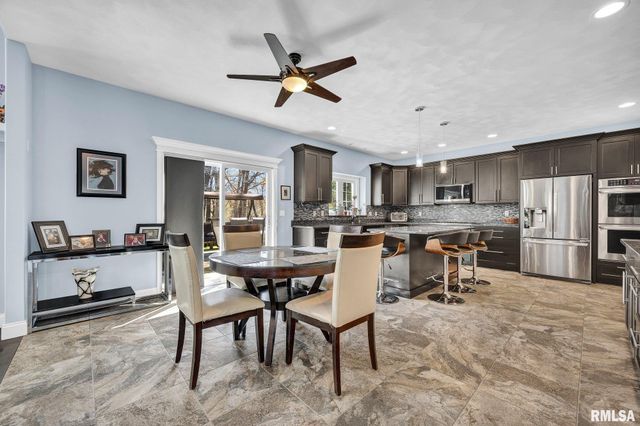 216 HIDDEN BROOK Drive, Groveland, IL 61535