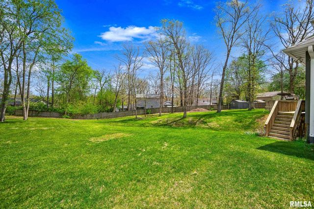 216 HIDDEN BROOK Drive, Groveland, IL 61535