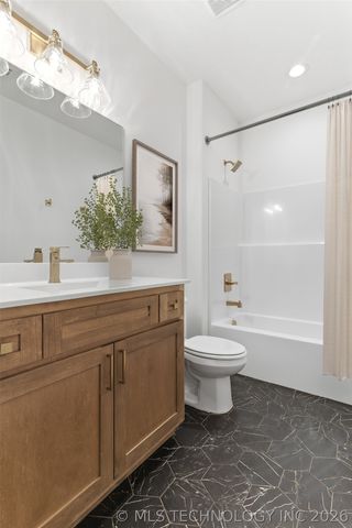 4924 N Walnut Avenue, Broken Arrow, OK 74014